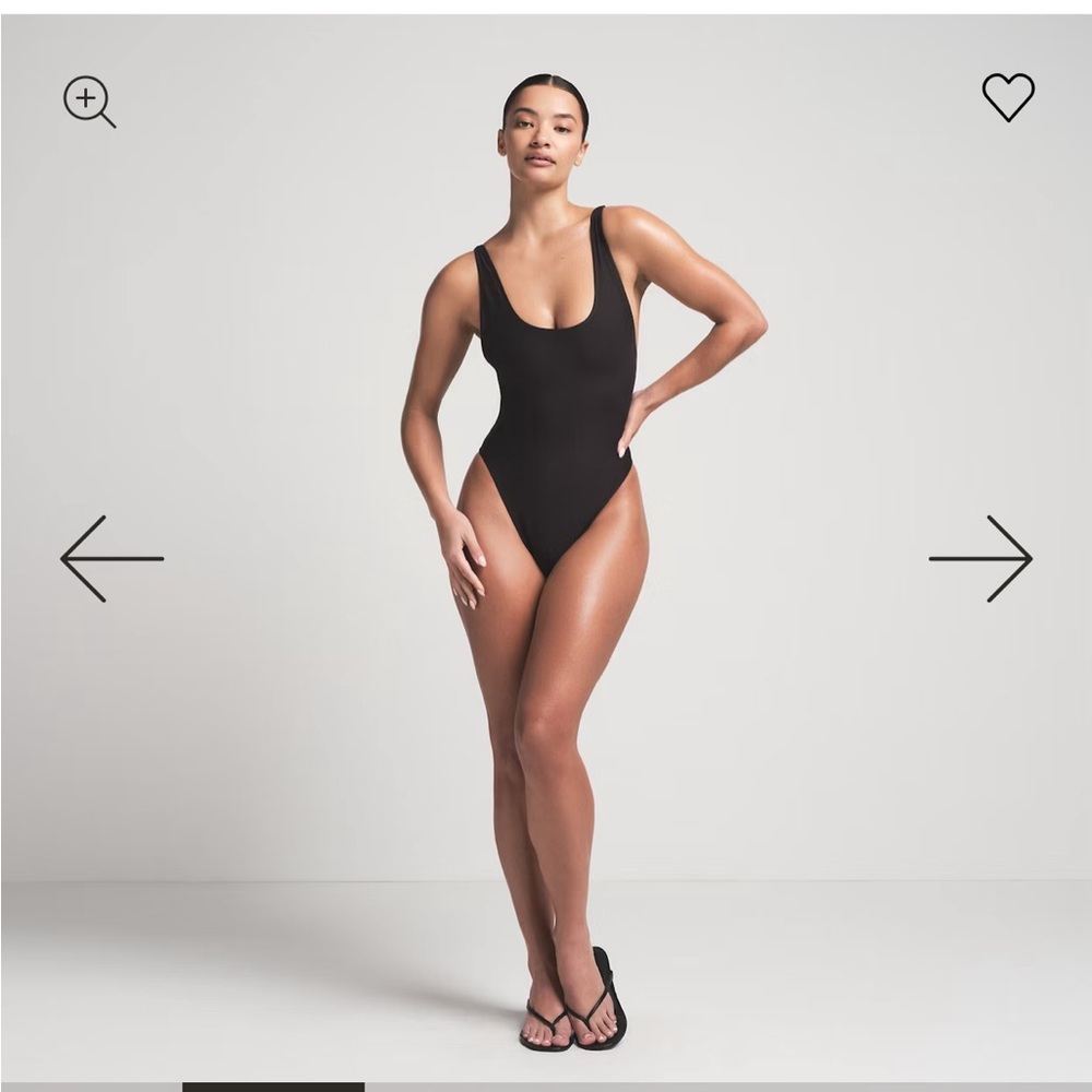 SKIMS Scoop Neck One piece
